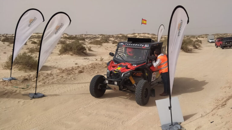 Finaliza la quinta y definitiva etapa en el Fenek Rally Tunisie Edition 2022 con una nueva victoria para el equipo formado por Carlos Vento y Carlos Ruiz